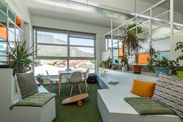 Rooftop patio lounge with a view of Table Mountain at Cape Town Office